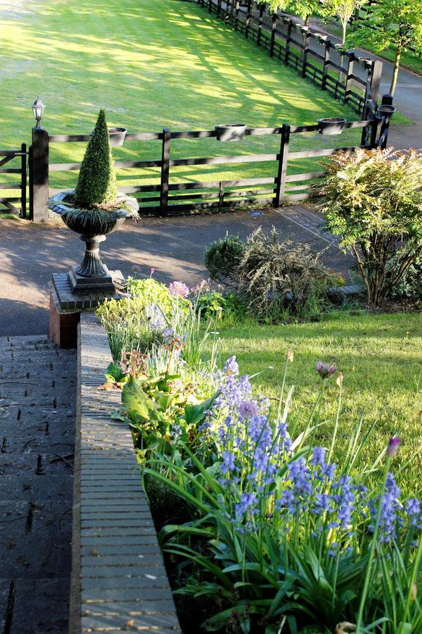 Grimscote Manor Hotel Coleshill Exterior foto